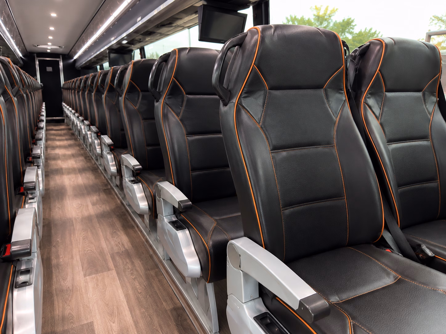 charter buses to espn wide world of sports complex from hotels along us 192