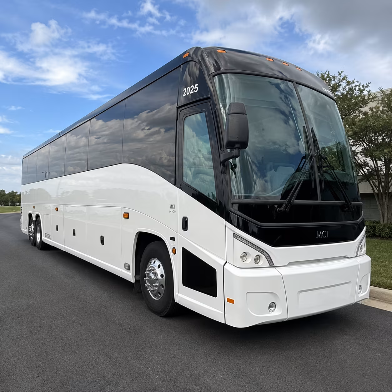 easy group shuttles to osceola heritage park silver spurs arena events