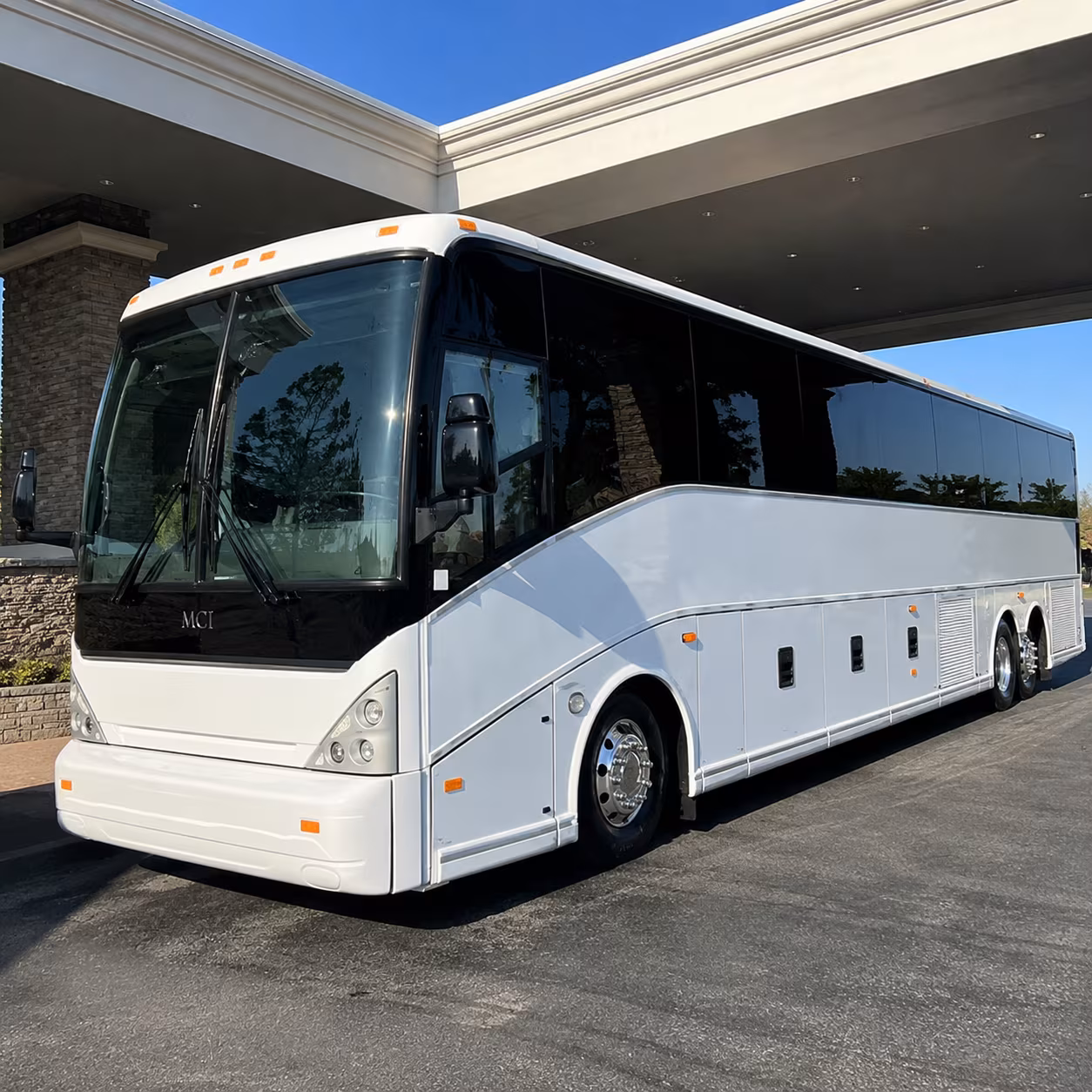 when your group needs a bus from mco to the orange county convention center or kissimmee hotels